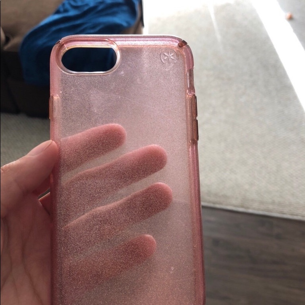 Speck and Lifeproof IPhone 7 cases - Picture 1 of 2